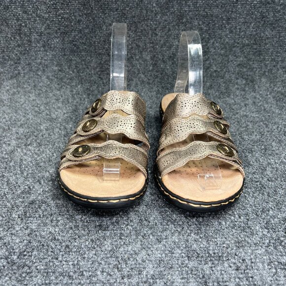 Clarks Sandals Women's Size 8.5 Bronze Leather Button Adjustable Comfort Slides - Picture 2 of 12